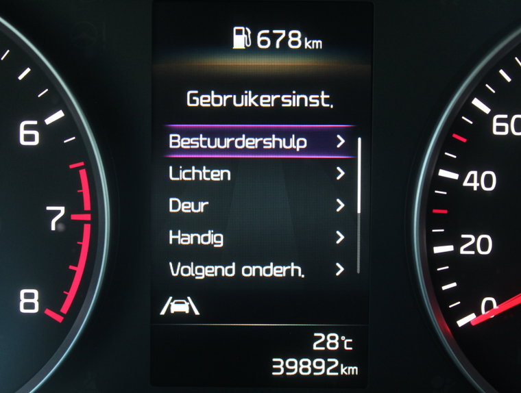 Vehicle Image 38