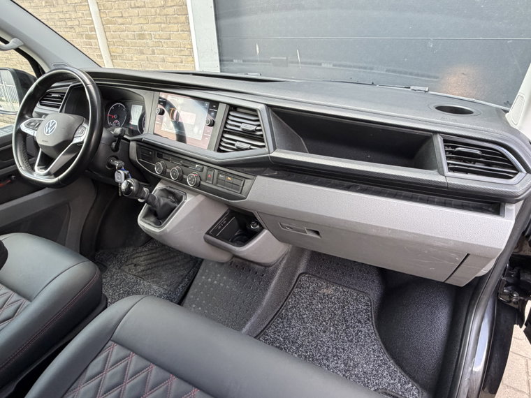 Vehicle Image 28