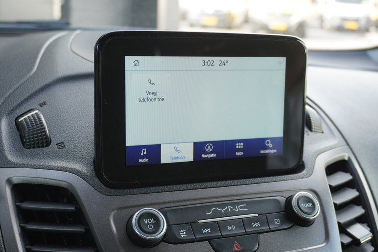 Vehicle Image 14