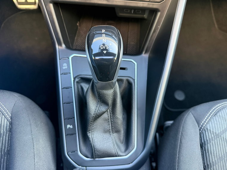Vehicle Image 45