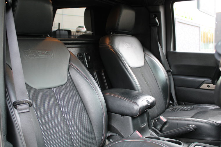 Vehicle Image 22