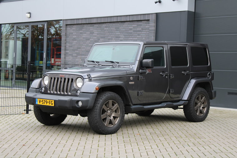 Vehicle Image 36