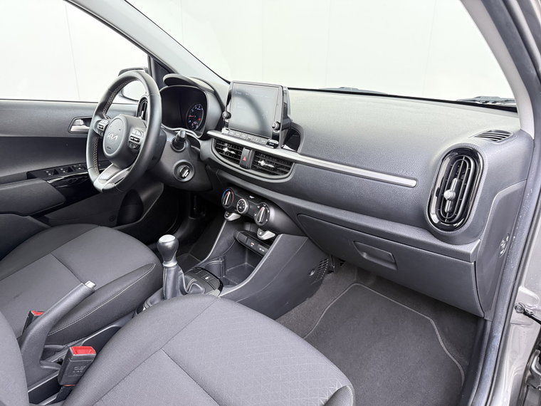 Vehicle Image 31