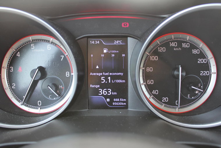 Vehicle Image 23