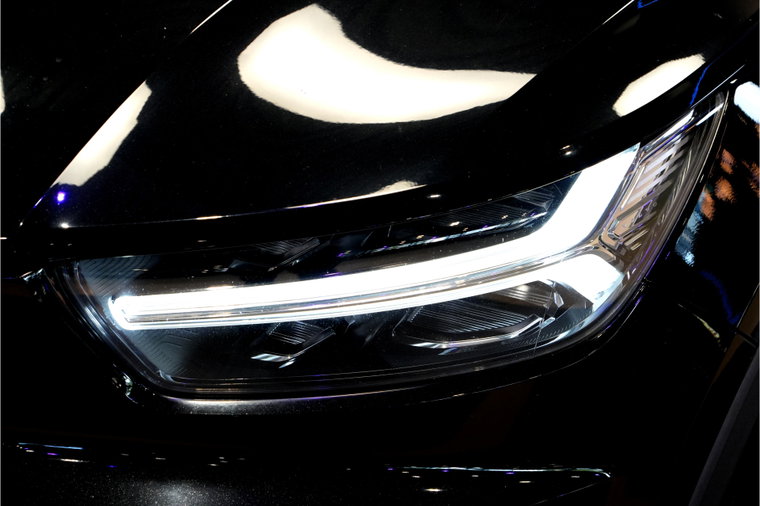 Vehicle Image 11