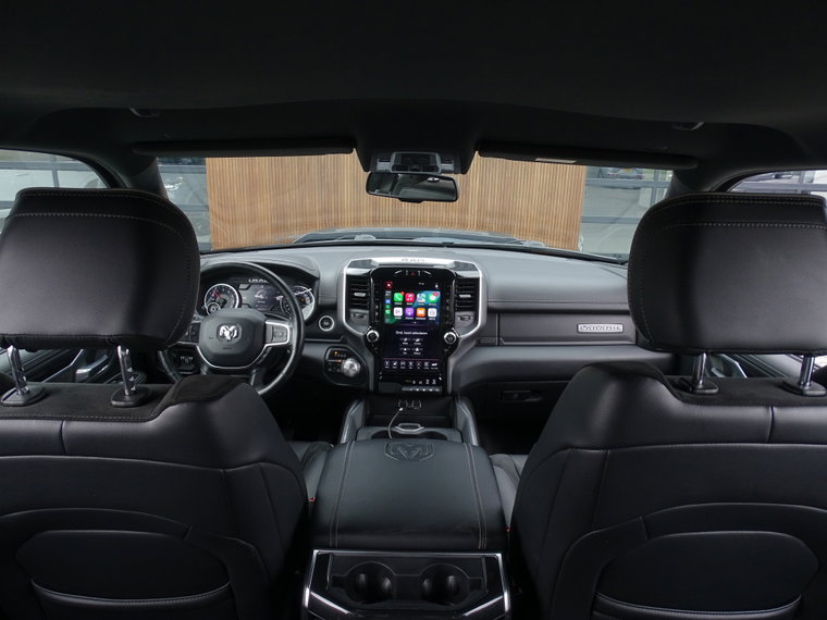 Vehicle Image 39