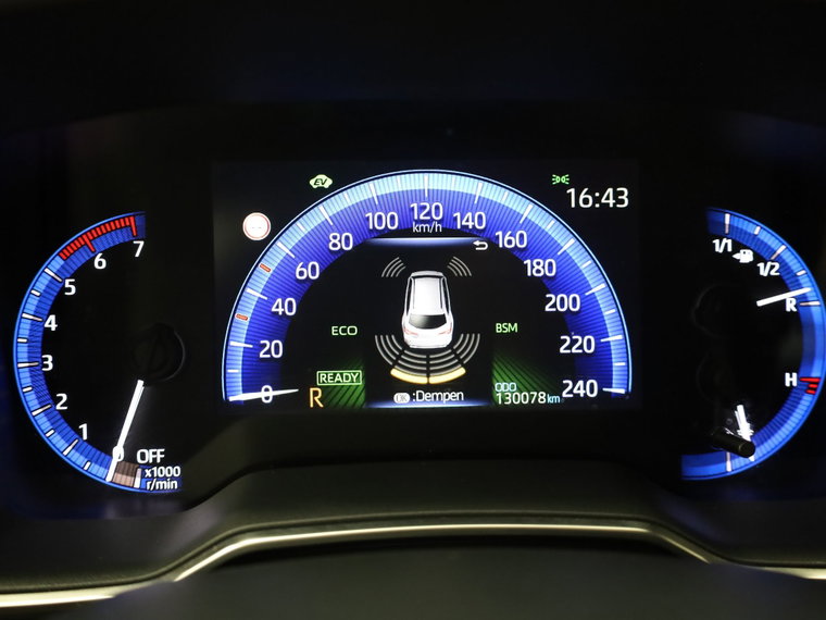 Vehicle Image 36