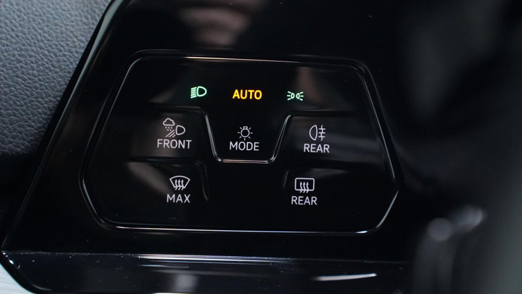 Vehicle Image 41