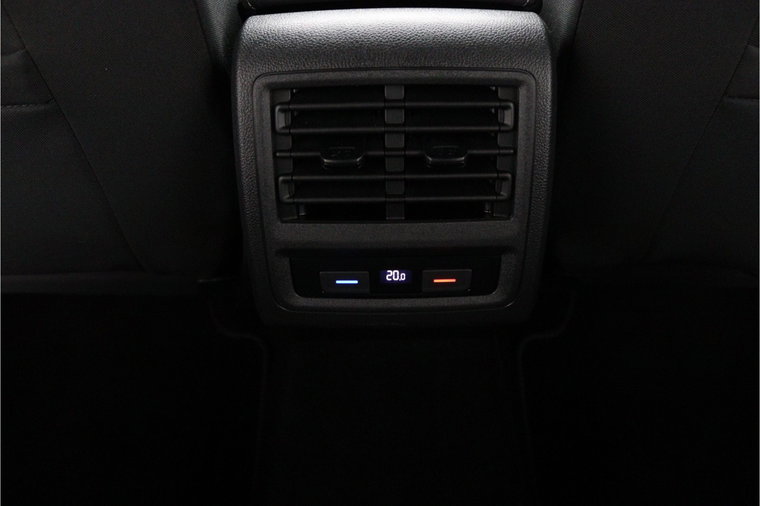 Vehicle Image 51