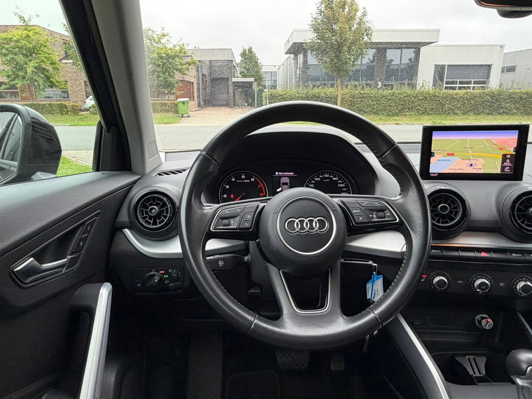 Vehicle Image 21