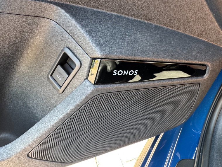 Vehicle Image 35