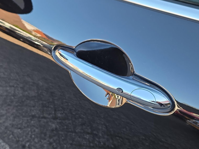 Vehicle Image 33