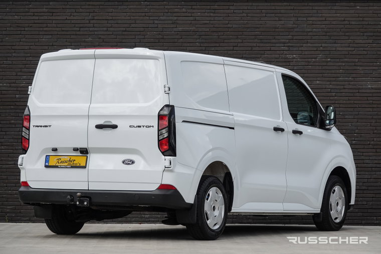 Vehicle Image 33