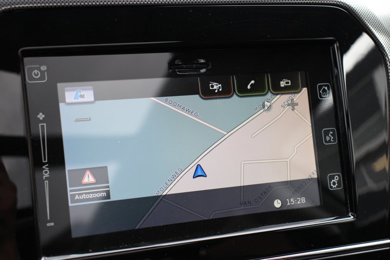 Vehicle Image 15