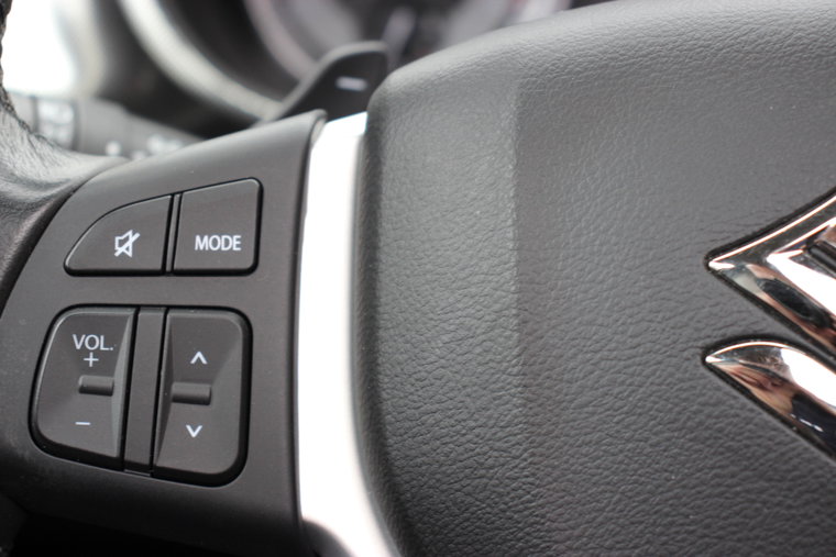 Vehicle Image 21