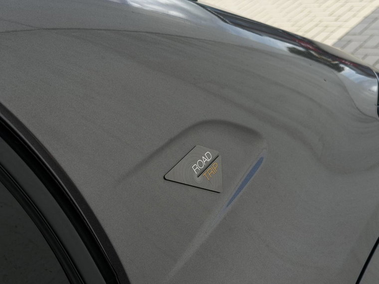 Vehicle Image 22