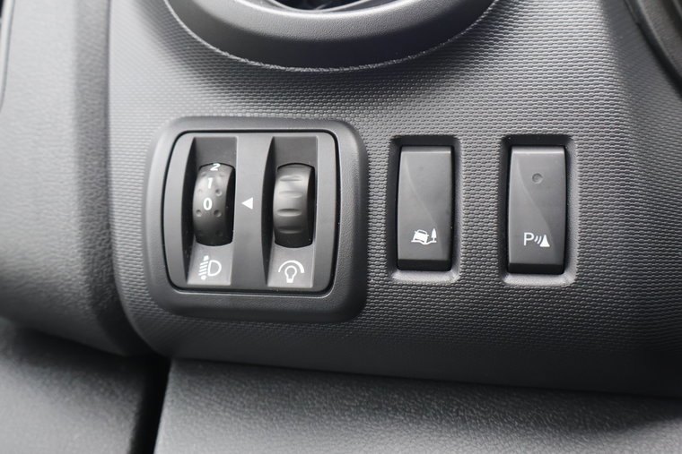 Vehicle Image 26