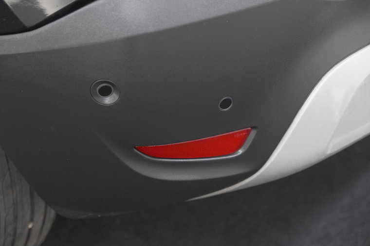 Vehicle Image 23