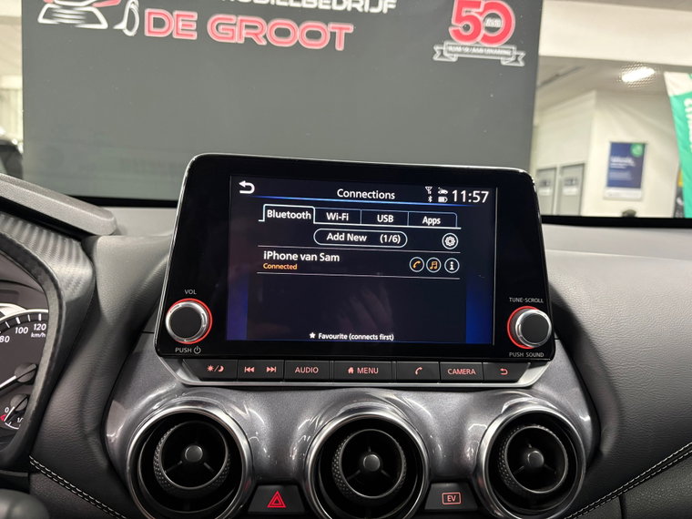 Vehicle Image 22