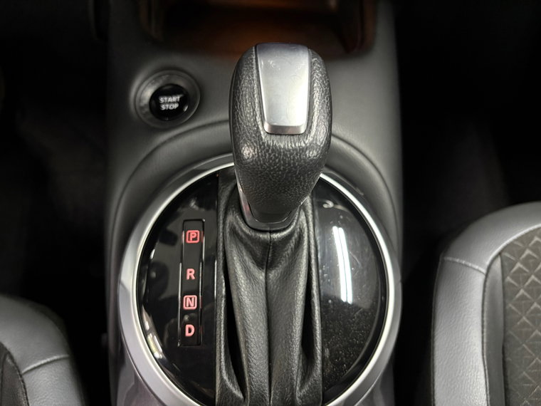 Vehicle Image 27