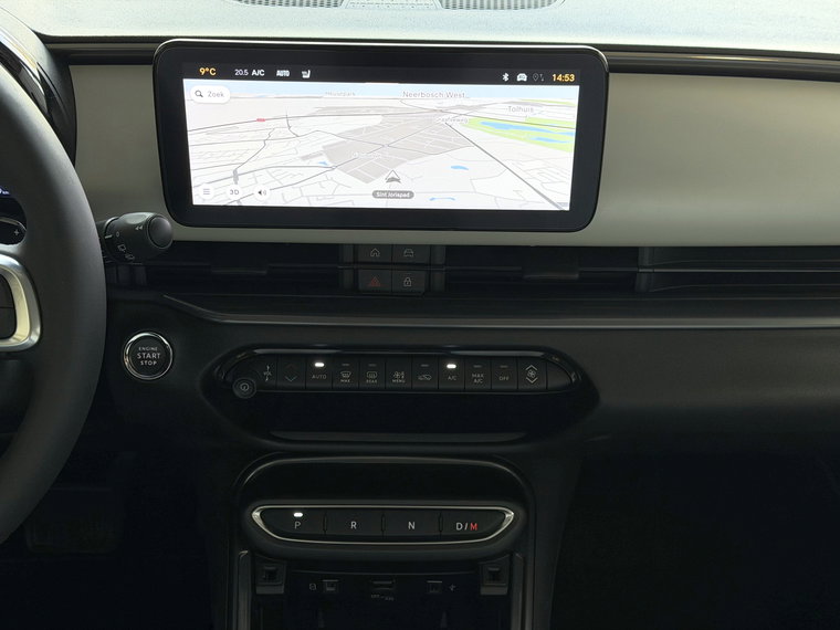 Vehicle Image 32