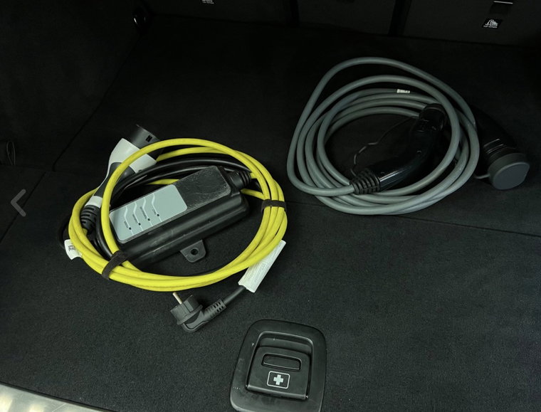 Vehicle Image 48