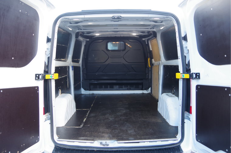 Vehicle Image 8