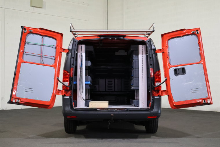 Vehicle Image 11