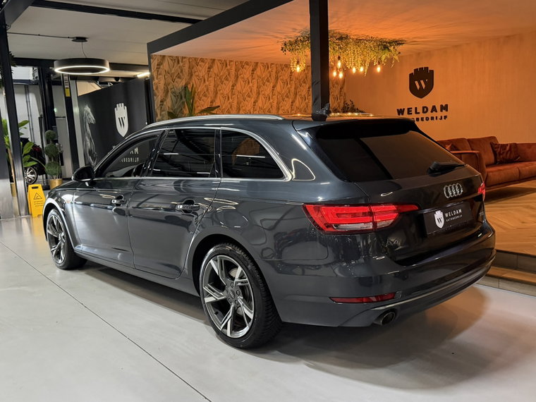 Vehicle Image 19