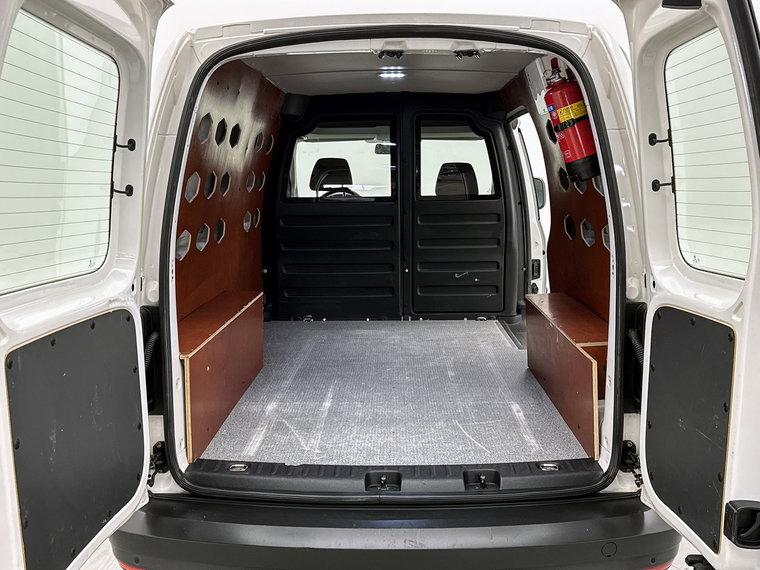Vehicle Image 18