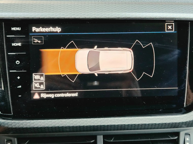 Vehicle Image 40