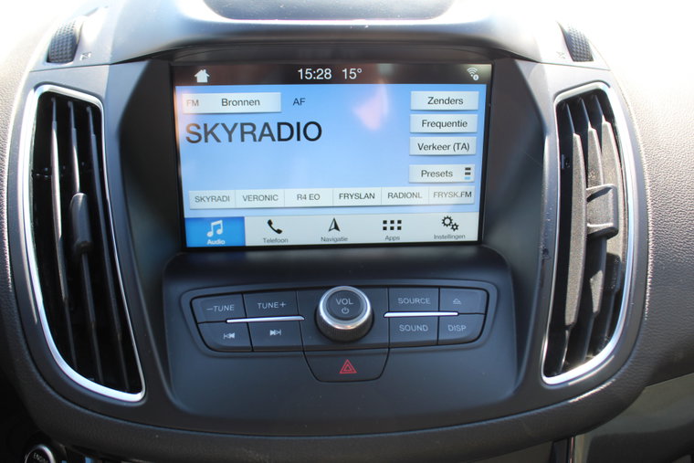 Vehicle Image 15