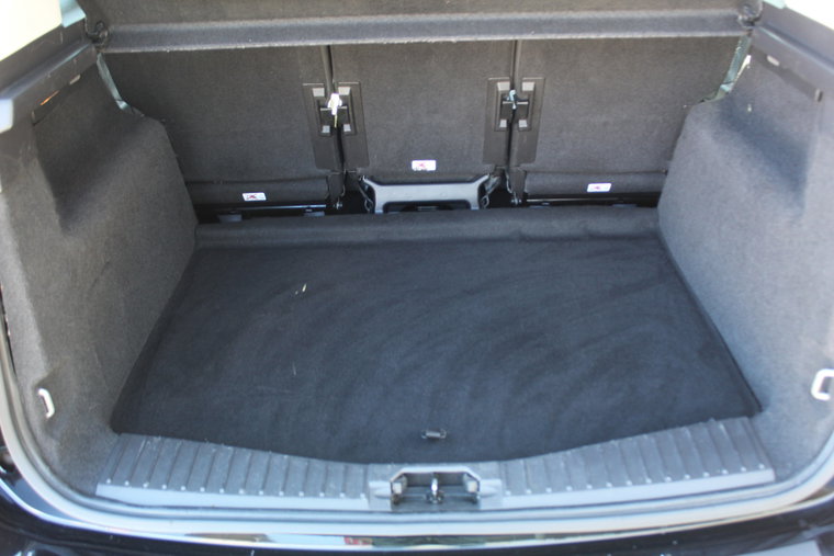 Vehicle Image 31