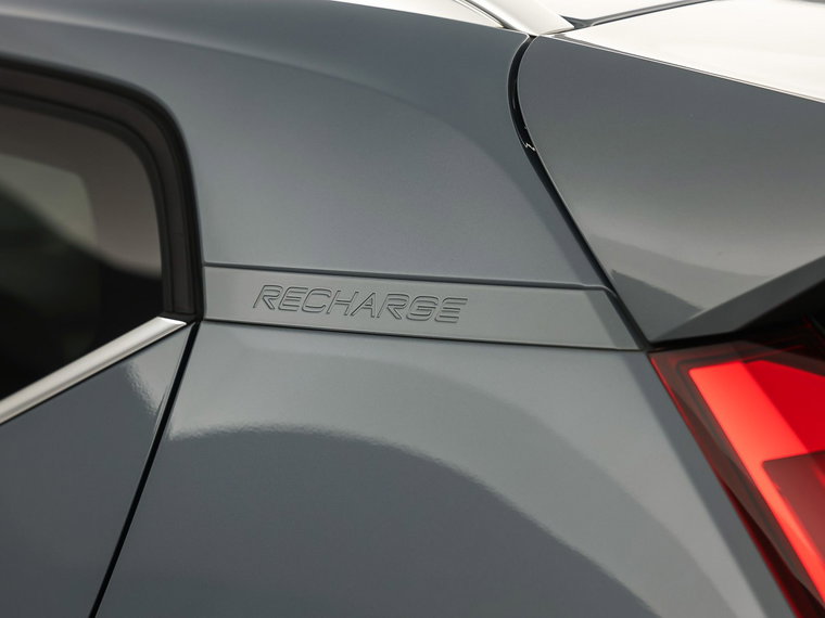 Vehicle Image 38