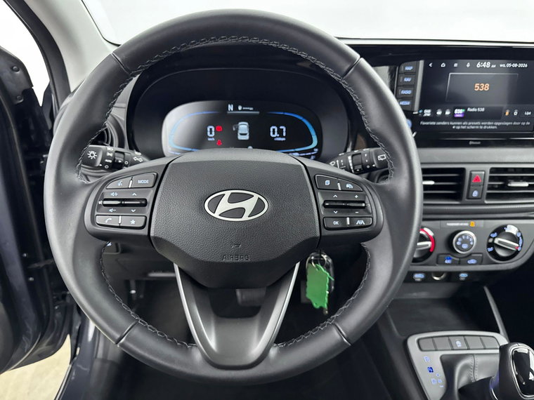 Vehicle Image 22