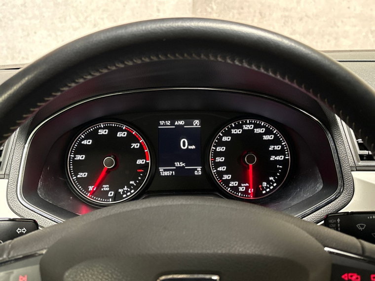 Vehicle Image 17