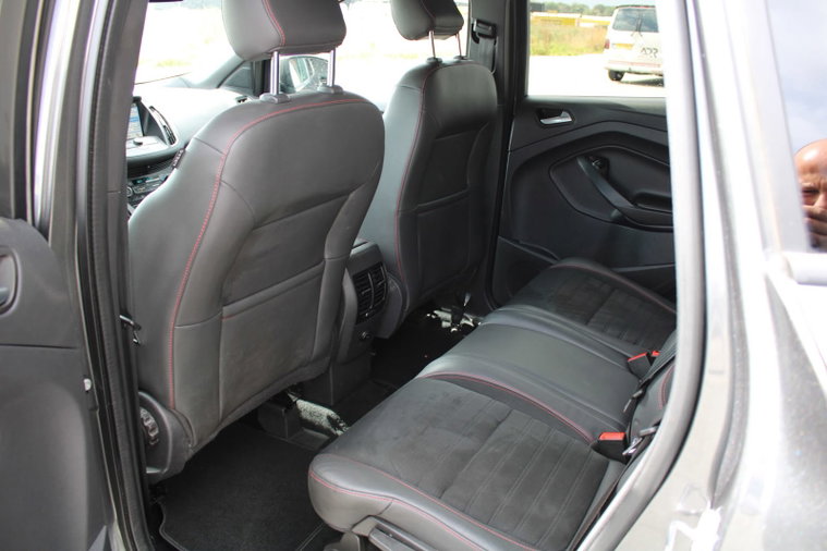 Vehicle Image 18