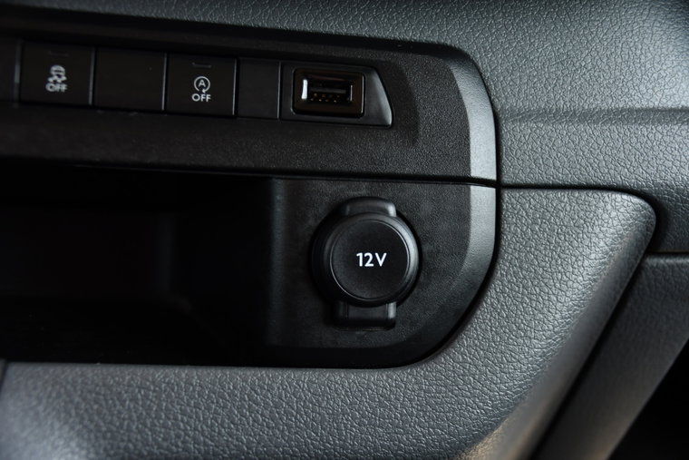 Vehicle Image 24