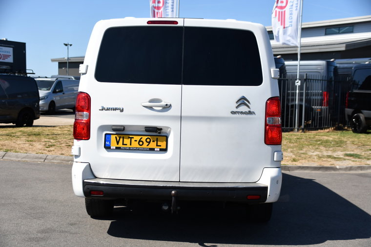 Vehicle Image 34