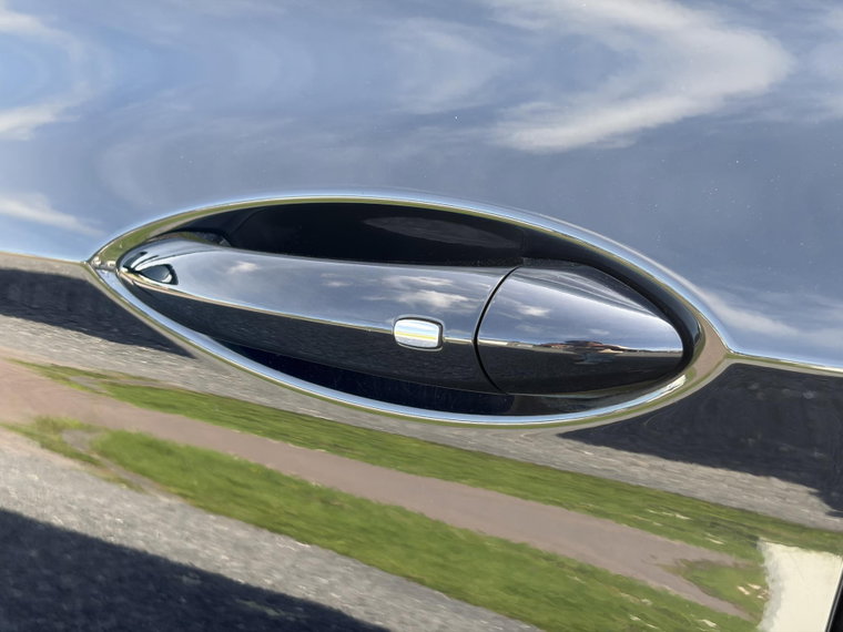 Vehicle Image 36