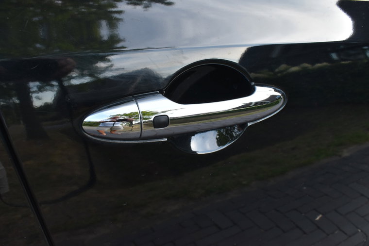 Vehicle Image 28