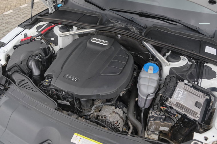 Vehicle Image 37
