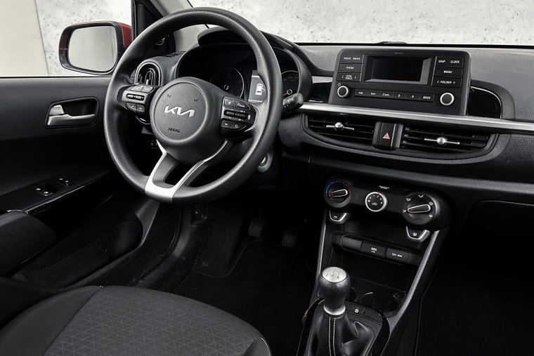 Vehicle Image 19