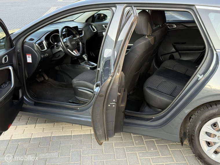 Vehicle Image 31