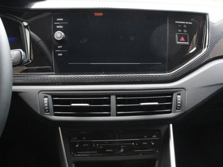Vehicle Image 28