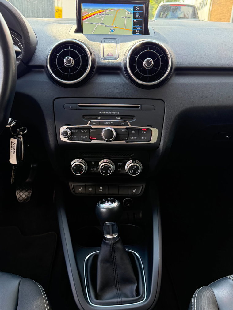 Vehicle Image 34