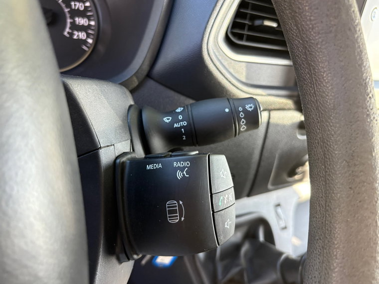 Vehicle Image 33