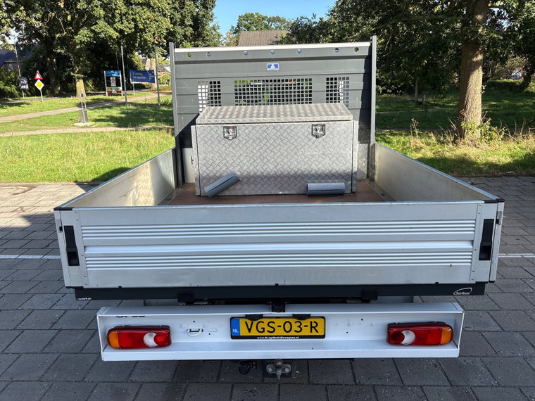 Vehicle Image 37
