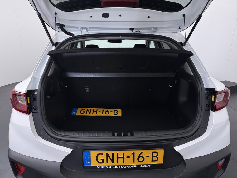 Vehicle Image 38