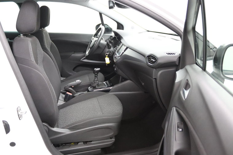 Vehicle Image 22